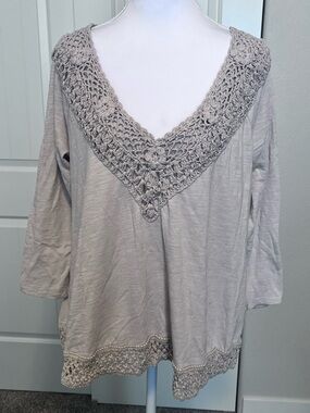 Hollister Crochet V-Neck & Hem Tunic Sz Large Beige Oatmeal Tone